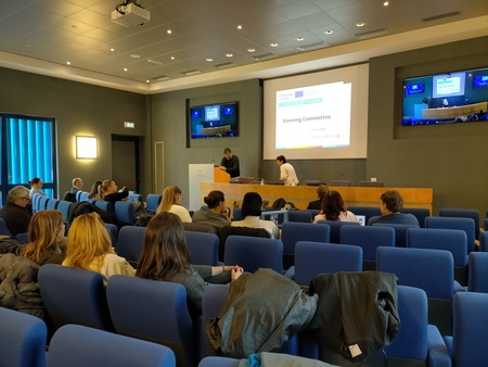 6 Steering committee